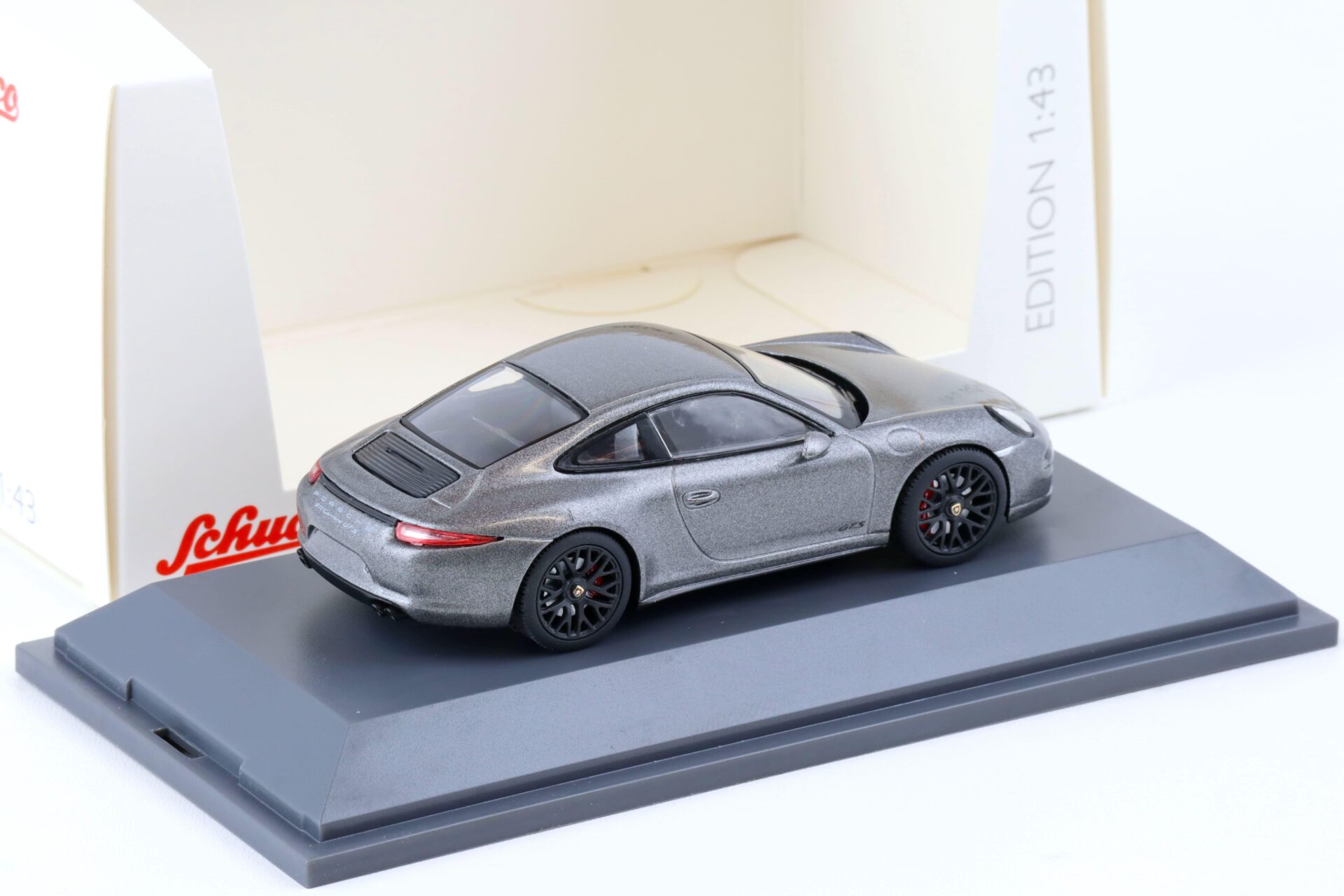 1:43 Schuco Porsche 911 (991) Carrera GTS Coupe grey metallic