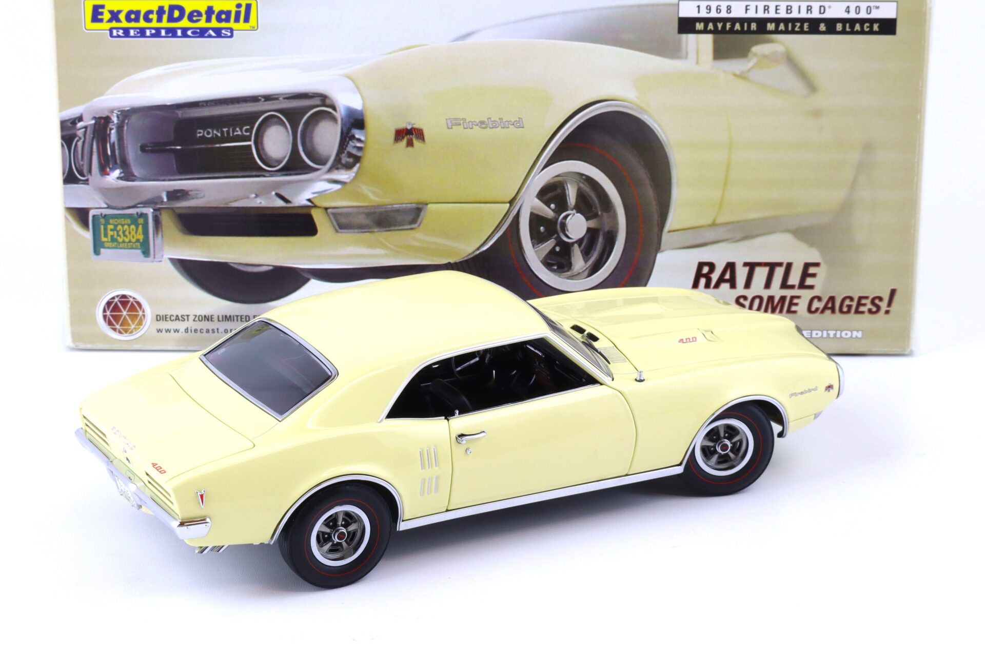 1:18 Exact Detail 1968 Pontiac Firebird 400 Coupe Mayfair Maize & black