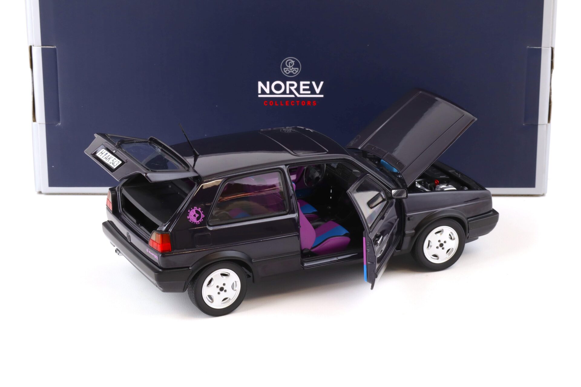 1:18 Norev VW Golf 2 GTI Fire and Ice 1991 purple metallic