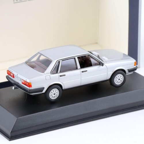 1:43 Norev Audi 80 S Limousine B2 silver metallic 1979