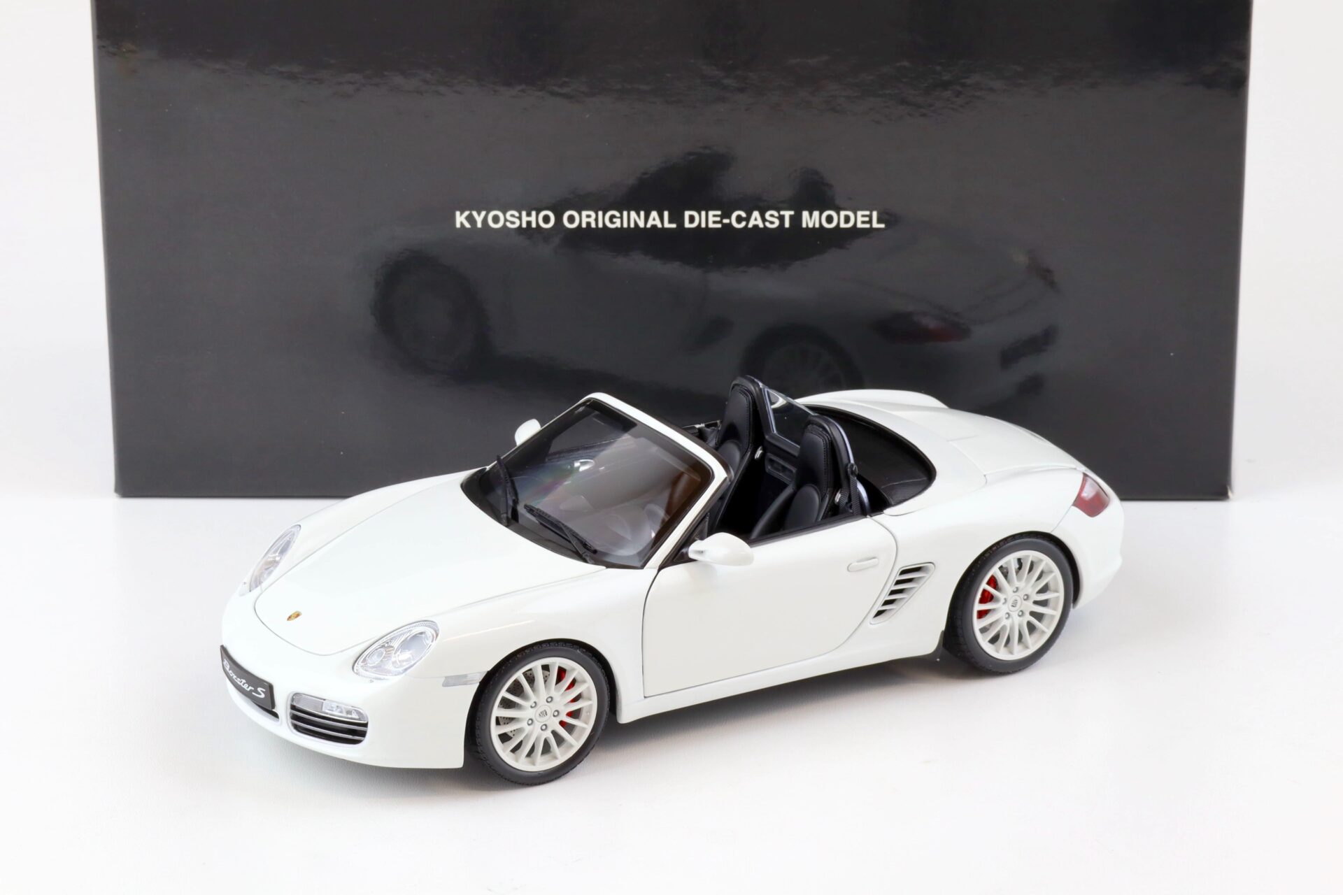1:18 Kyosho Porsche Boxster S (987) white 08382W