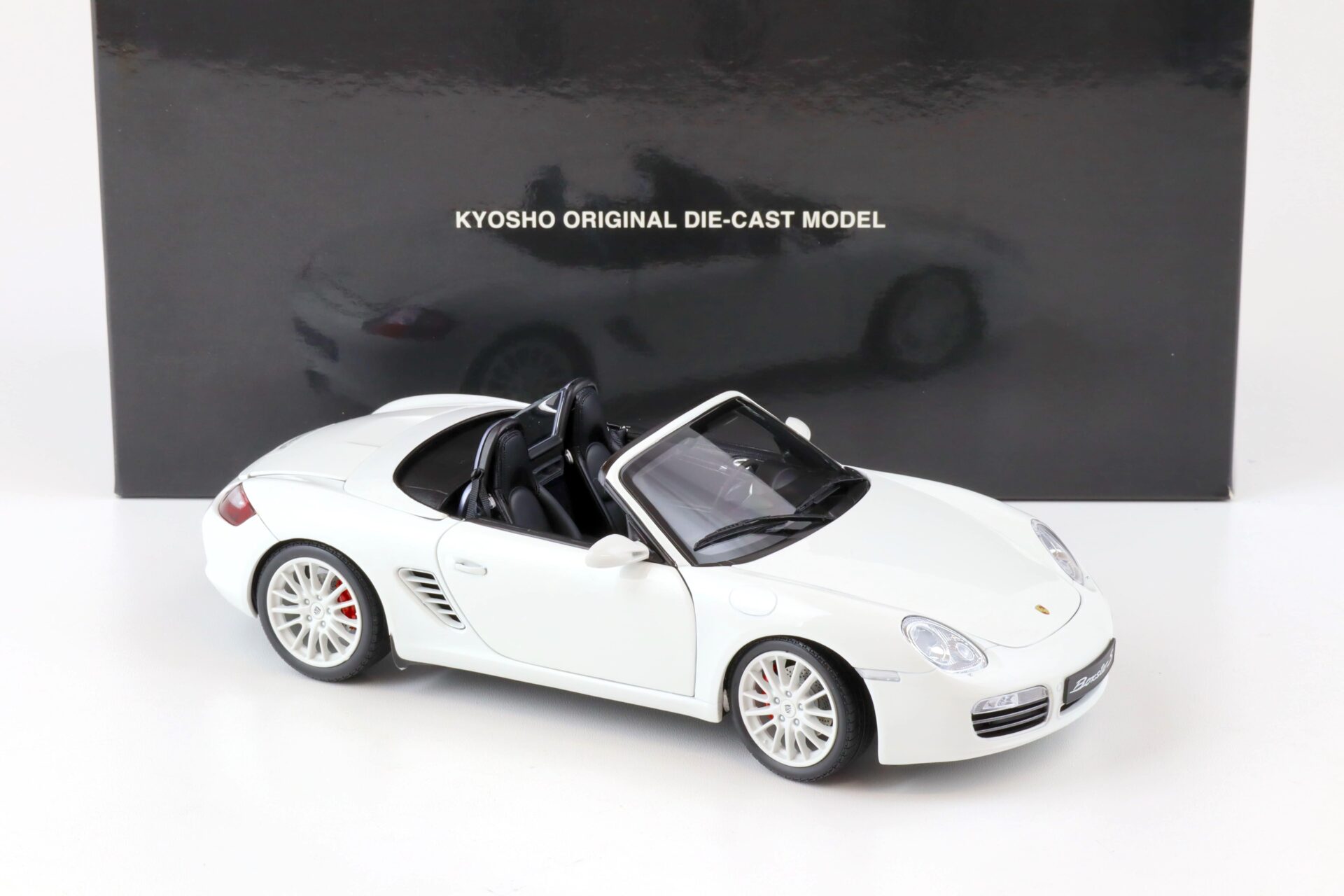 1:18 Kyosho Porsche Boxster S (987) white 08382W
