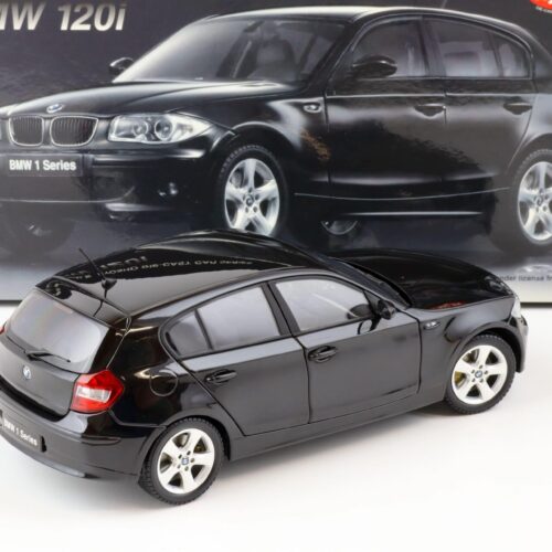 1:18 Kyosho BMW 120i 1er (E87) black 08721BK