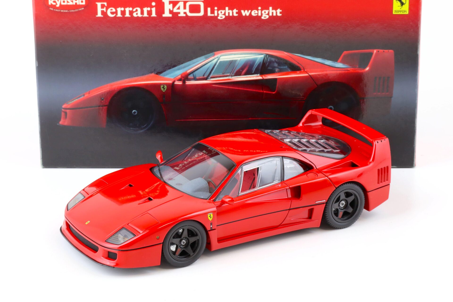 1:18 Kyosho Ferrari F40 Light Weight Version red 08412R