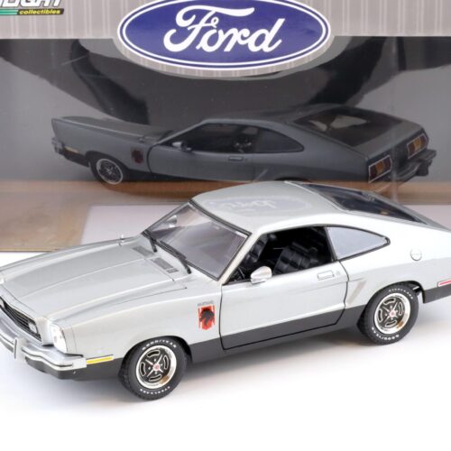 1:18 Greenlight 1976 Ford Mustang II Stallion silver metallic
