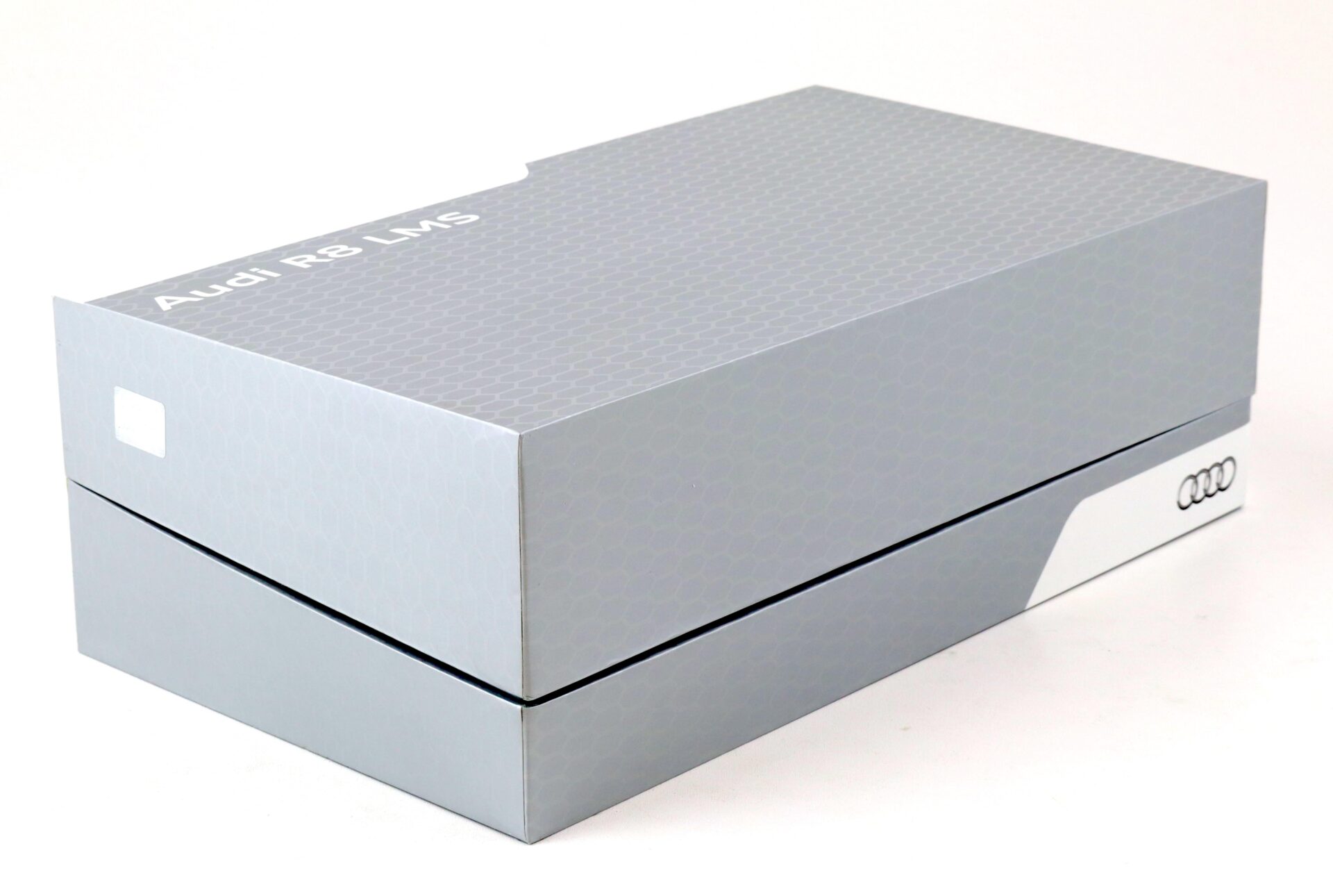 1:18 Spark Audi R8 LMS #1 Race Experience Original Teile red/ silver DEALER VERSION