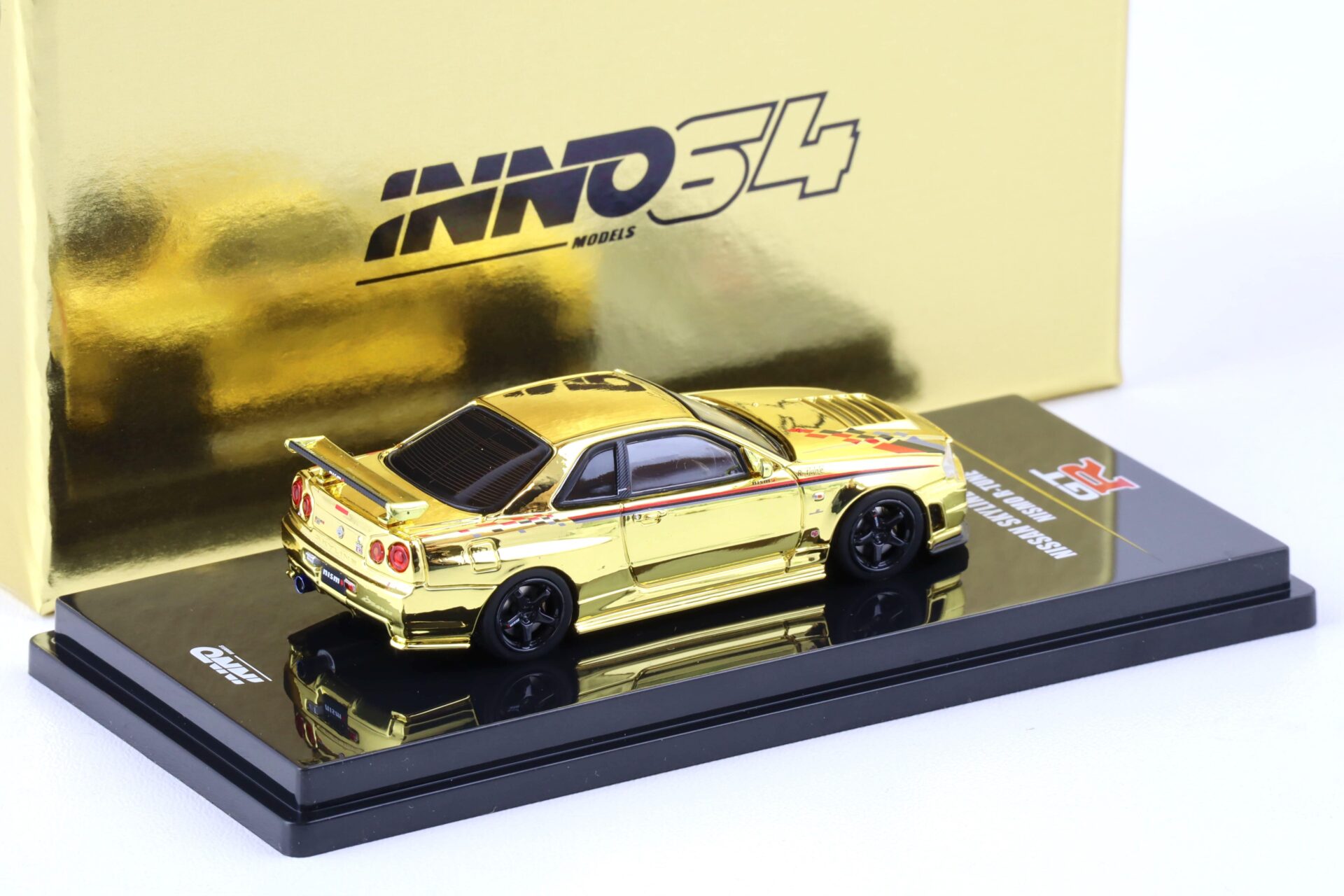 1:64 INNO64 Nissan Skyline (R34) GT-R Nismo R-Tune Hobby Expo China 2023 gold chrome
