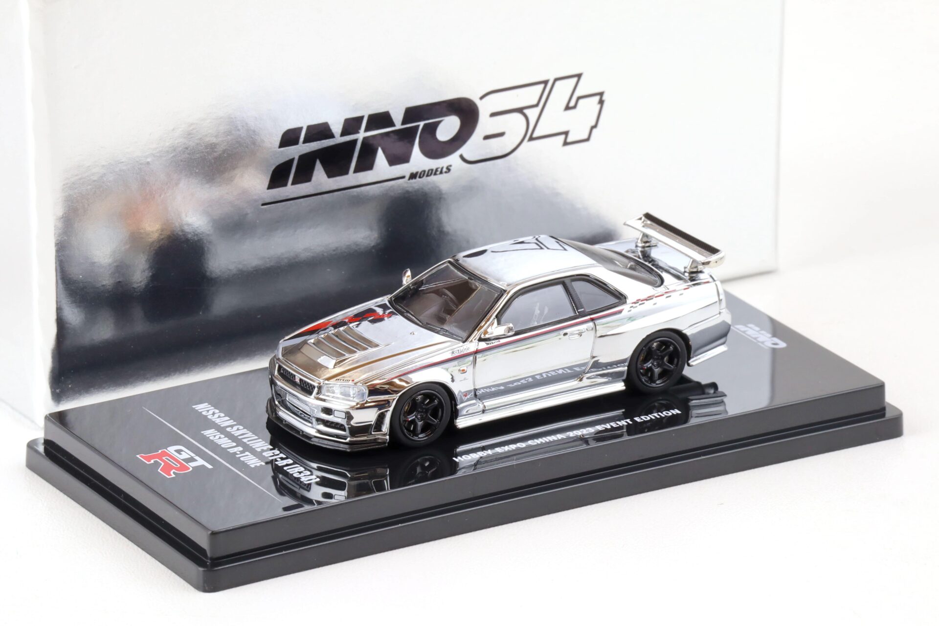 ID 77407 orig.jpg 1:64 INNO64 Nissan Skyline (R34) GT-R Nismo R-Tune Hobby Expo China 2023 silver chrome