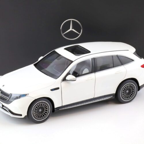 1:18 NZG Mercedes EQC 400 4Matic N293 diamond white bright DEALER VERSION