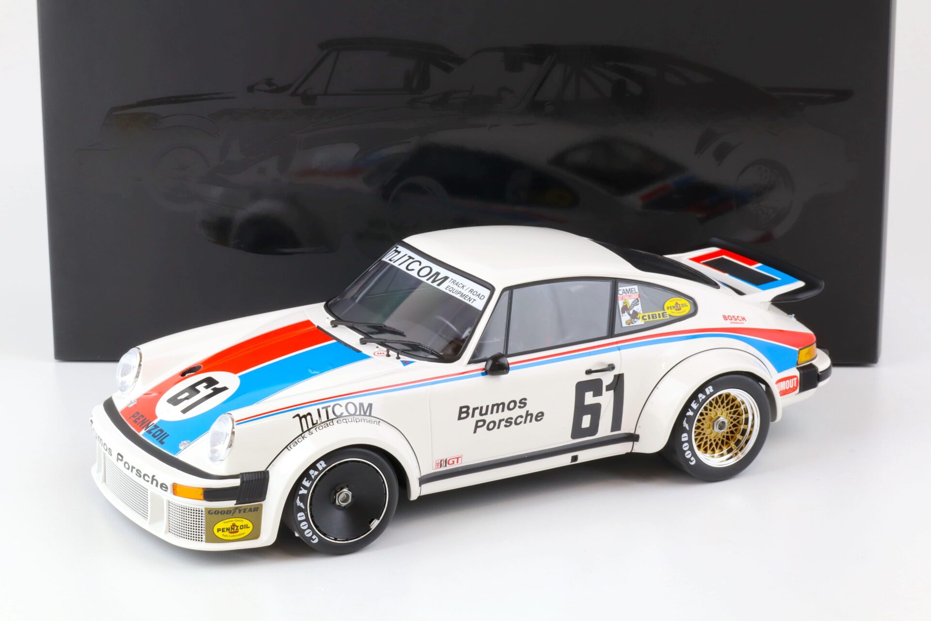 1:12 Minichamps Porsche 934 Gregg/Busby Brumos Racing Daytona 24h #61
