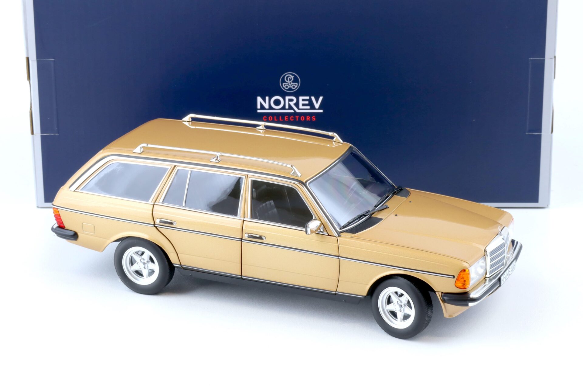1:18 Norev Mercedes 200T S123 AMG Spec 1982 gold metallic - Limited 500 pcs.