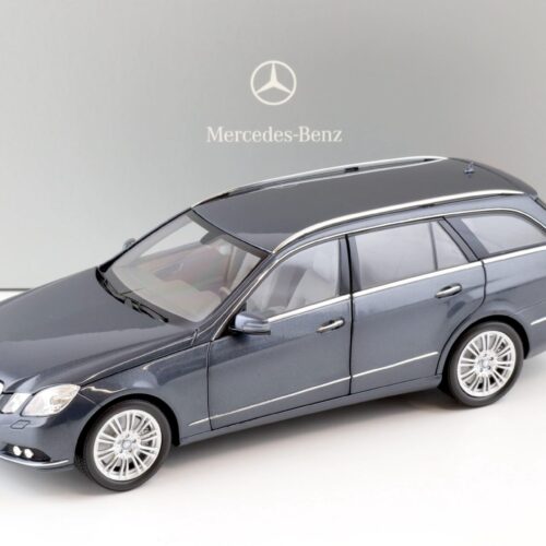 1:18 Minichamps Mercedes E-Klasse T-Modell S212 tenorit grey metallic DEALER VERSION
