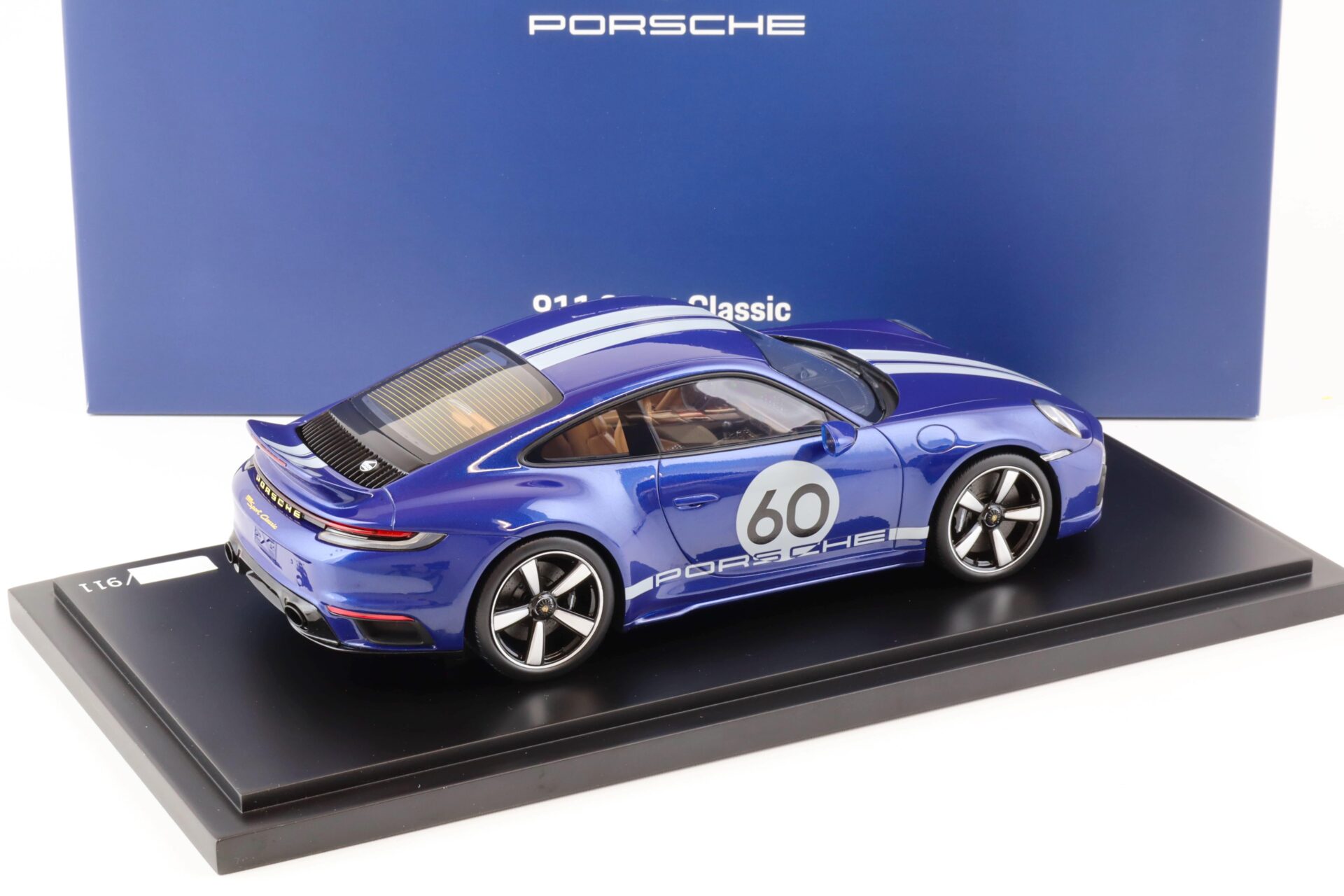 1:18 Spark Porsche 911 (992) Sport Classic gentian blue metallic 2022 WAP DEALER