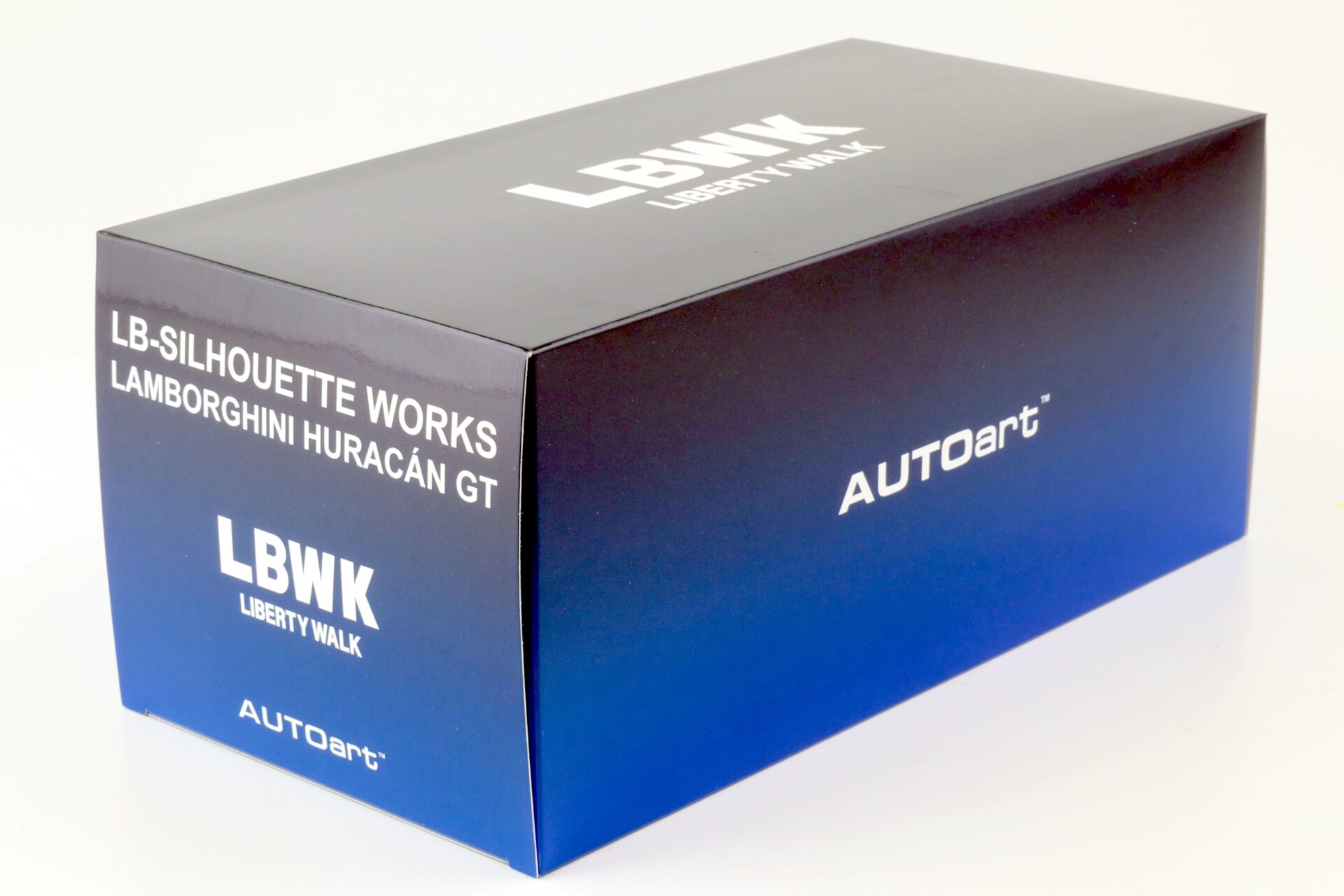 1:18 AUTOart Lamborghini Huracan GT LB-SILHOUETTE Works 2019 white