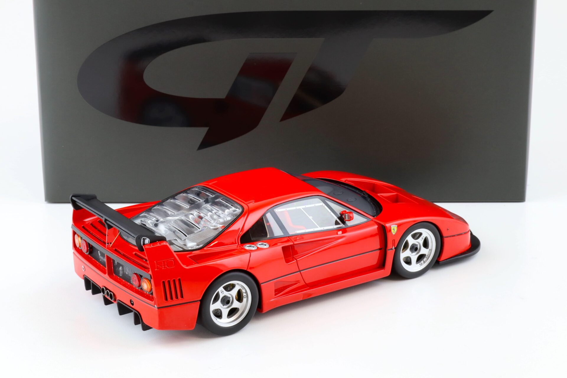 1:18 GT Spirit GT388 Ferrari F40 LM red 1989