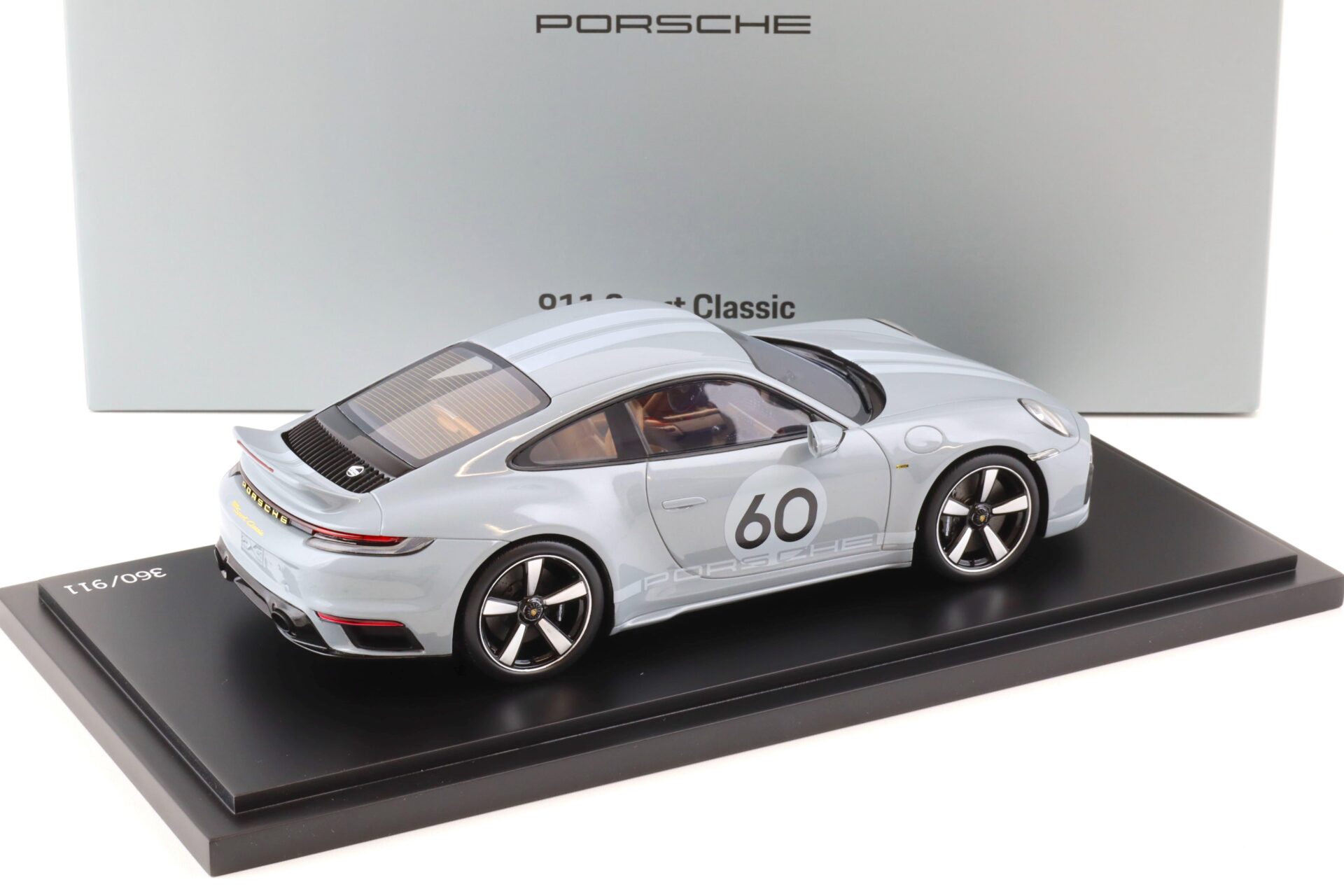 1:18 Spark Porsche 911 (992) Sport Classic Coupe sport grey 2022 WAP DEALER