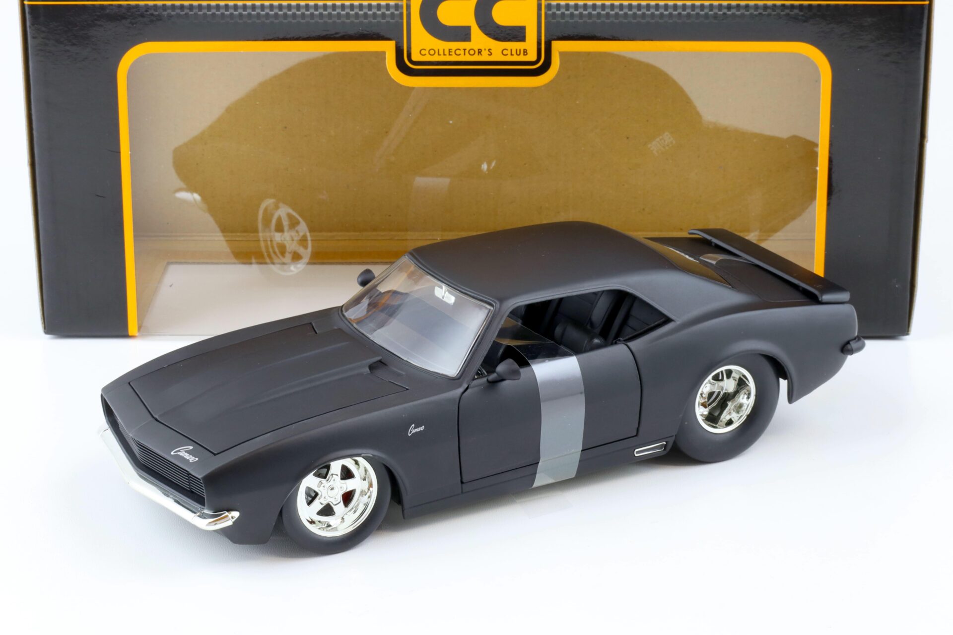 1:18 JADA Toys 1968 Chevrolet Camaro Collectors Club matt black