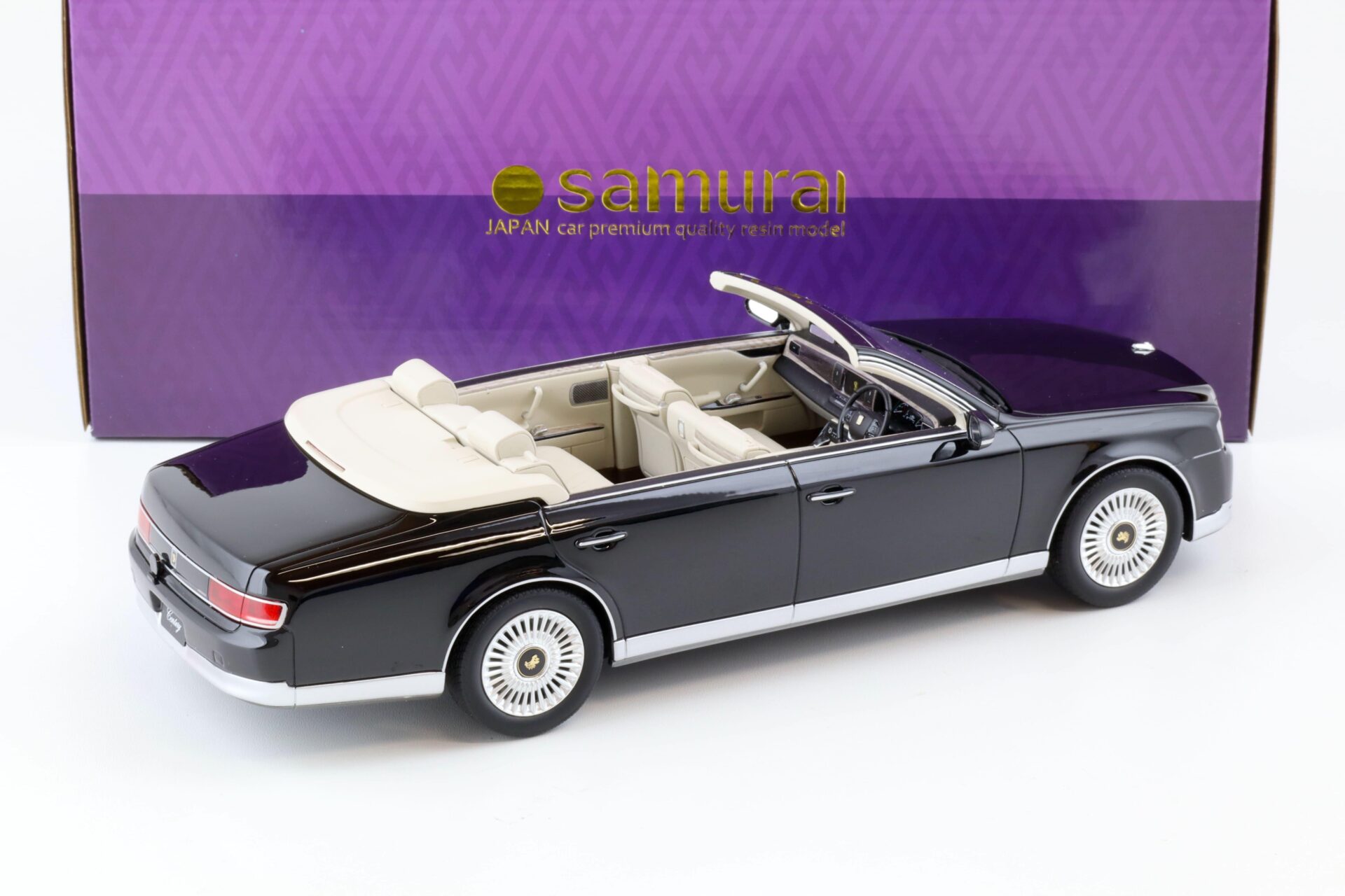 1:18 Kyosho Samurai Toyota Century Convertible open 2019 black