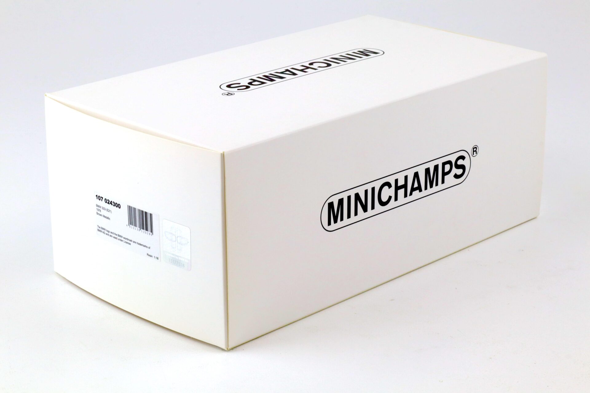 1:18 Minichamps BMW 323i (E21) Limousine 1978 brown metallic