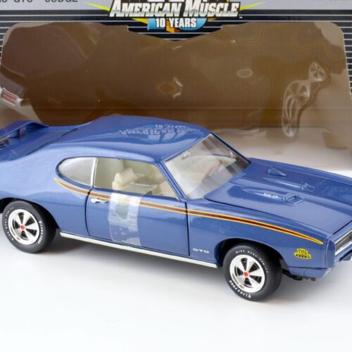 1:18 ERTL 1969 Pontiac GTO Coupe THE JUDGE blue metallic