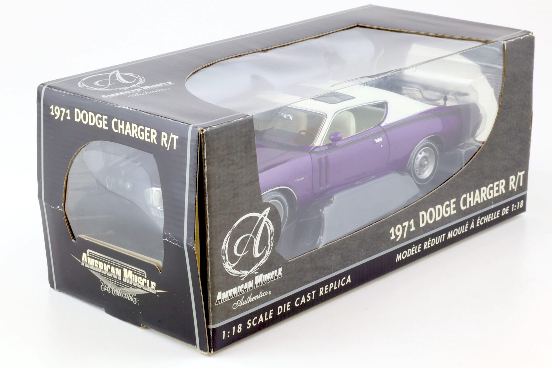 1:18 ERTL Authentics 1971 Dodge Charger R/T Coupe purple/ white roof