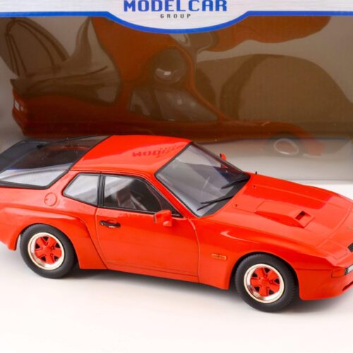 1:18 MCG Porsche 924 Carrera GT red/ red 1981