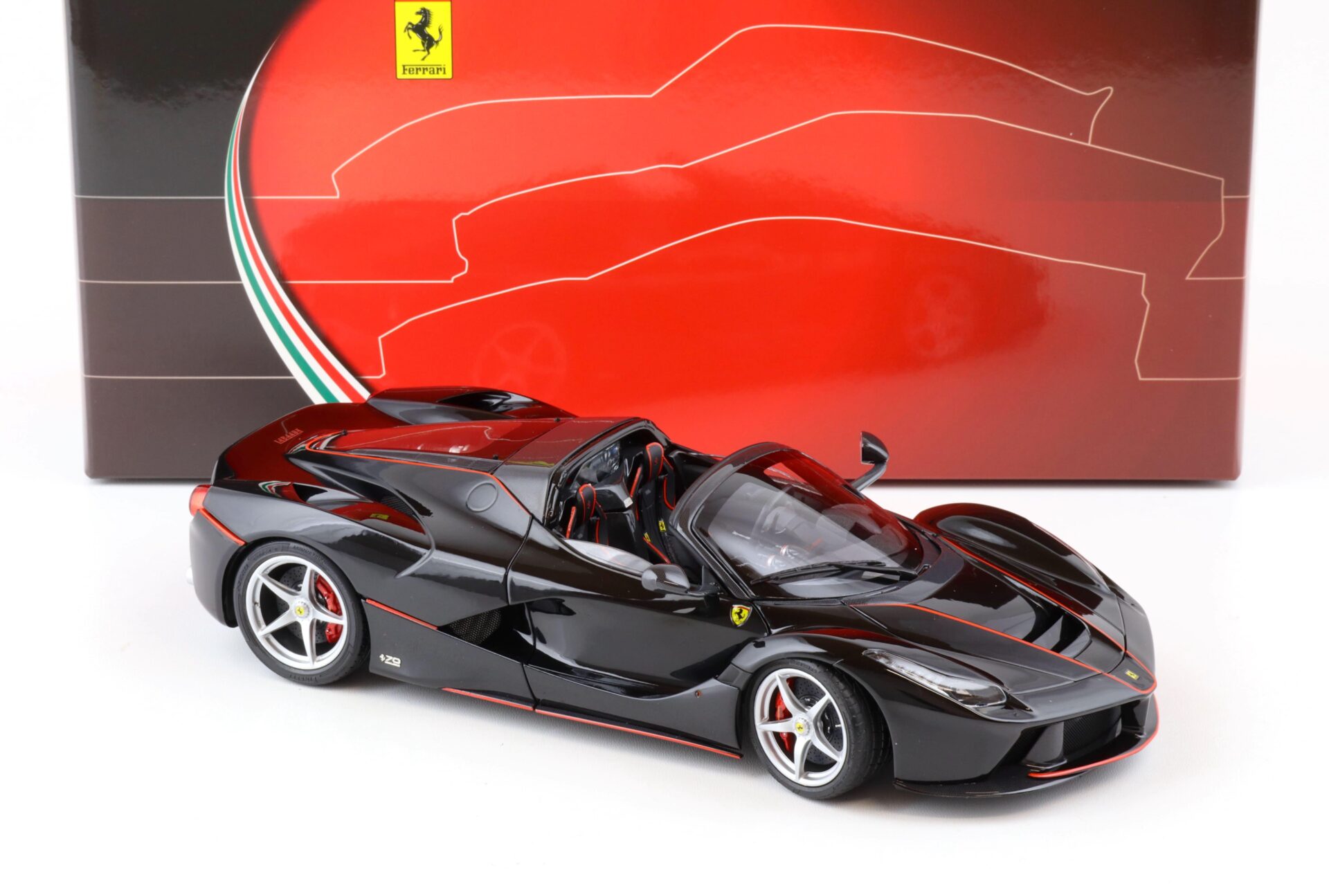 1:18 BBR Ferrari LaFerrari Aperta New Daytona black Die-Cast