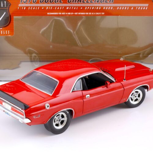 1:18 Highway61 Dodge Challenger Super Street Coupe 1970 red