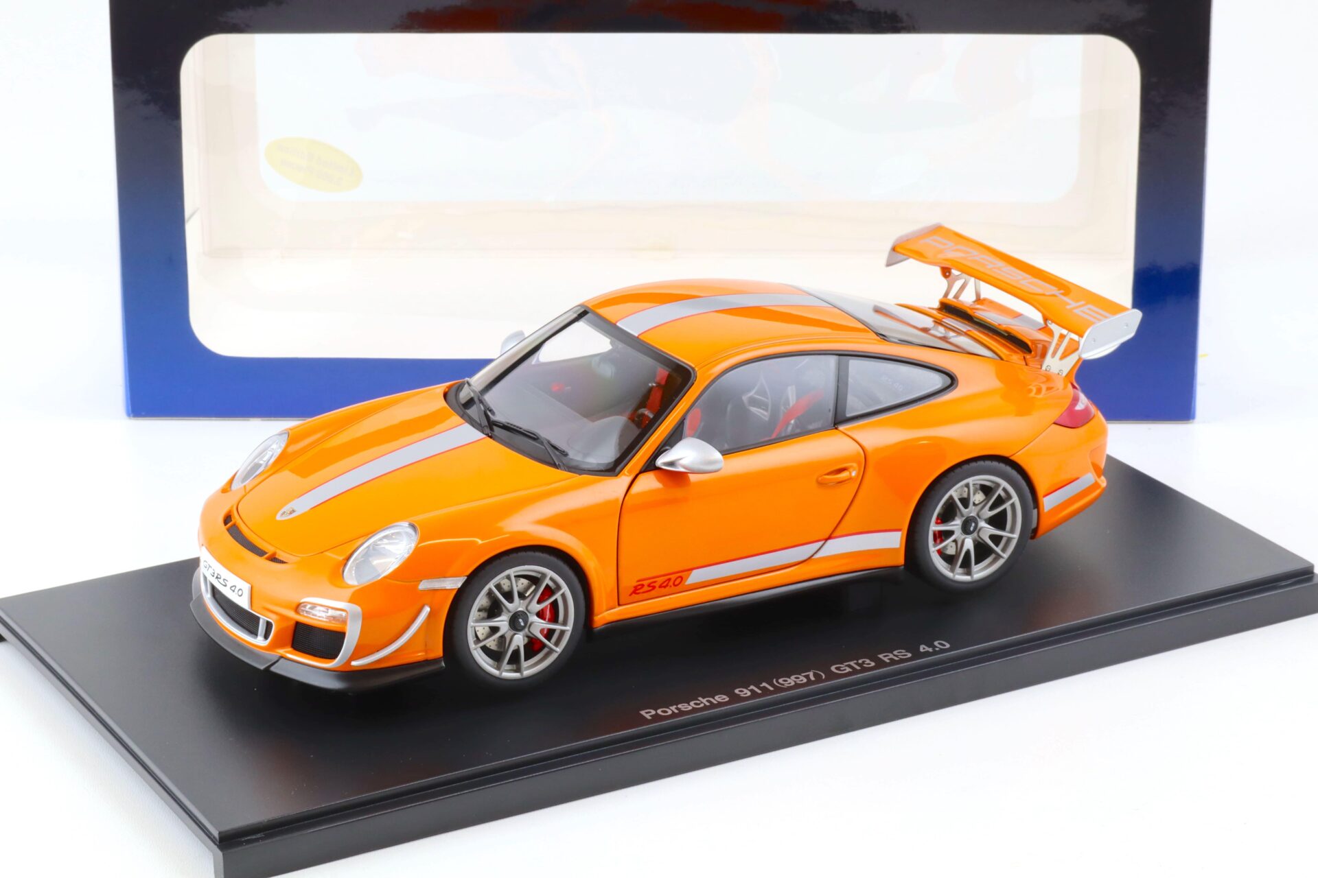 ID 79499 orig.jpg 1:18 AUTOart Porsche 911 (997) GT3 RS 4.0 orange 78148