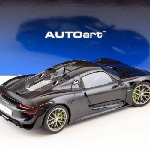 1:18 AUTOart Porsche 918 Spyder 2013 Basalt black metallic 77928