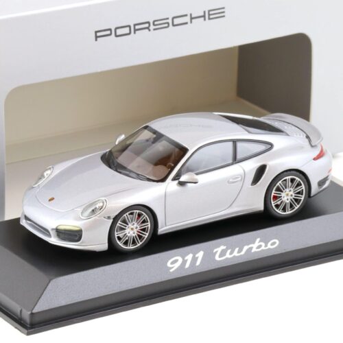 1:43 Minichamps Porsche 911 (991) Turbo silver DEALER VERSION