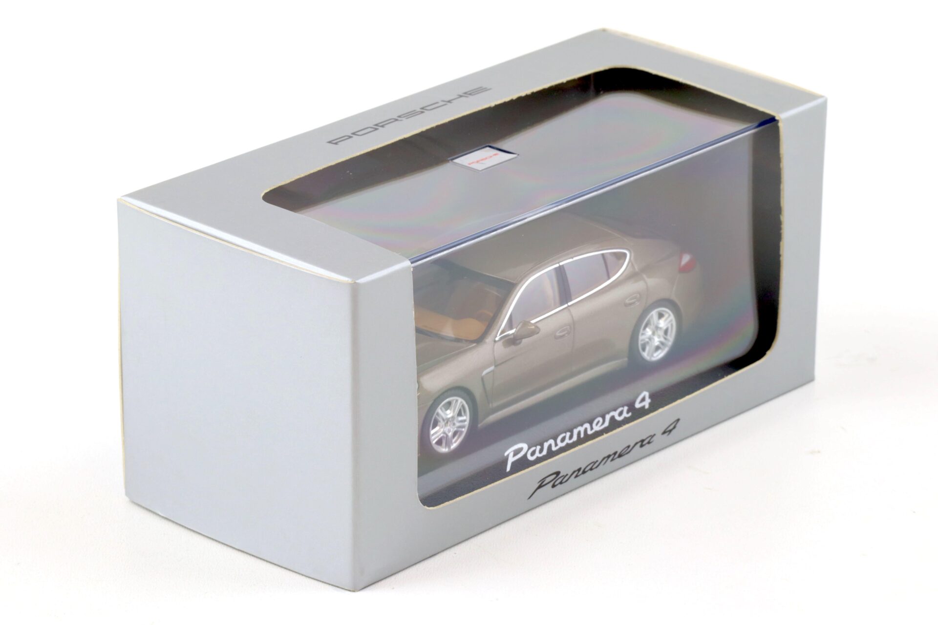 1:43 Minichamps Porsche Panamera 4 topas brown metallic WAP DEALER