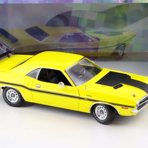 1:18 Greenlight 1970 Dodge Challenger R/T 426 Hemi Coupe yellow NCIS