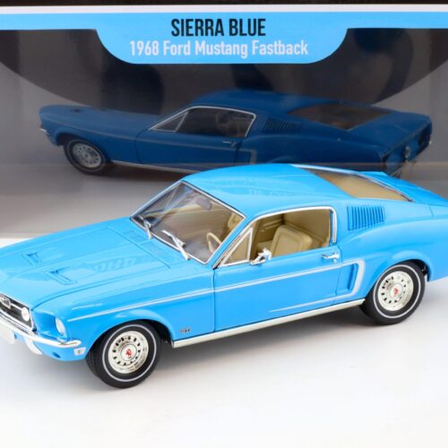 1:18 Greenlight 1968 Ford Mustang Fastback Coupe Sierra blue