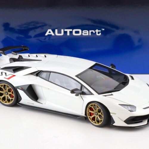 1:18 AUTOart Lamborghini Aventador SVJ 2019 Bianco Asopo/ pearl white