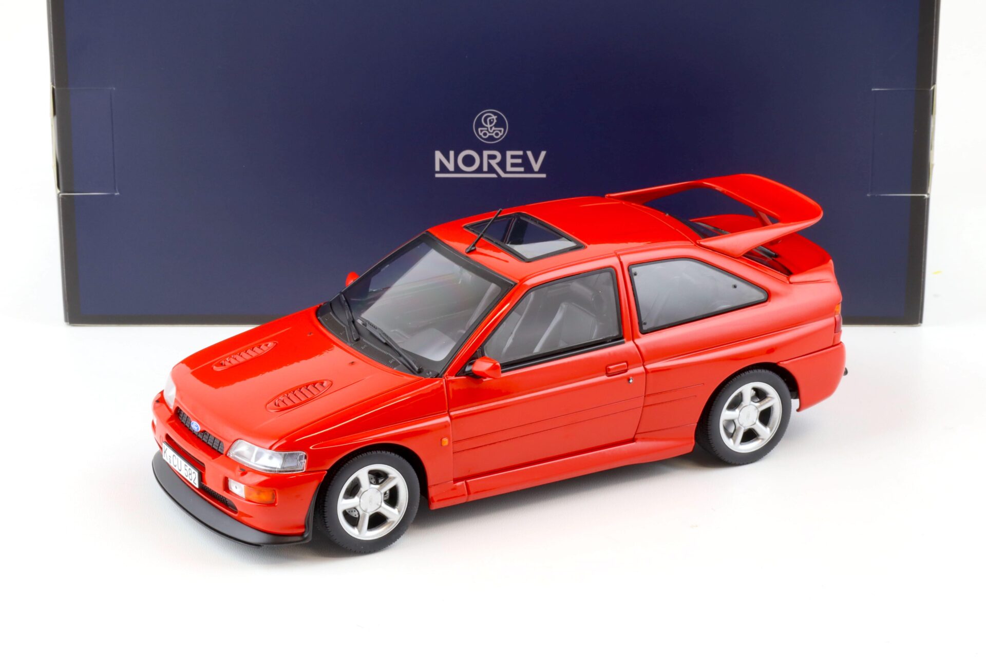 ID 80463 orig.jpg 1:18 Norev Ford Escort Cosworth 1992 red - Limited 200 pcs.