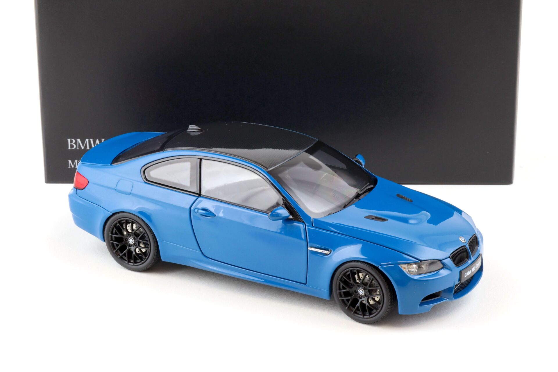 1:18 Kyosho BMW M3 (E92) Coupe Laguna Seca blue 08734LBL