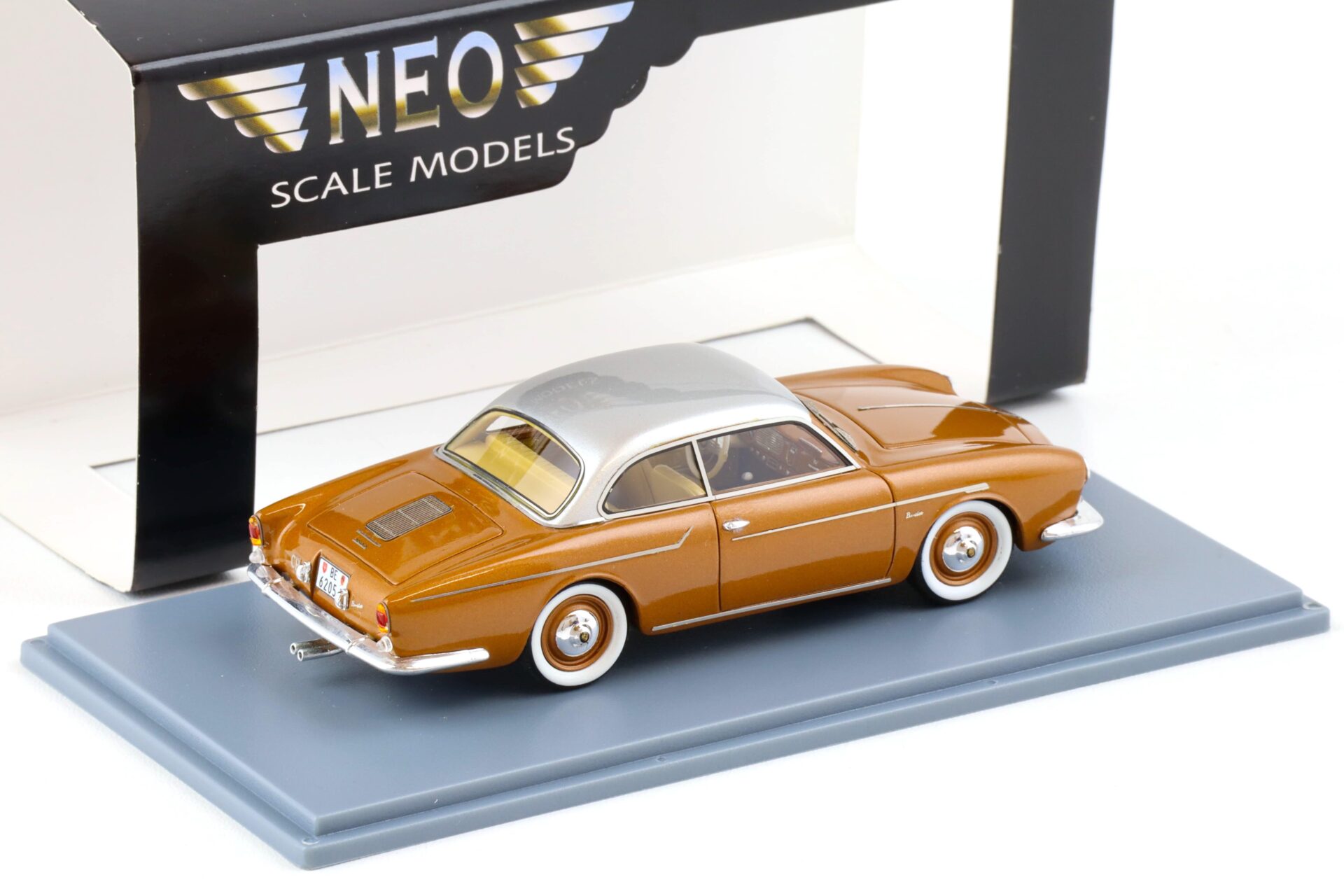 1:43 NEO VW Porsche Beutler Coupe 1957 gold metallic/ silver