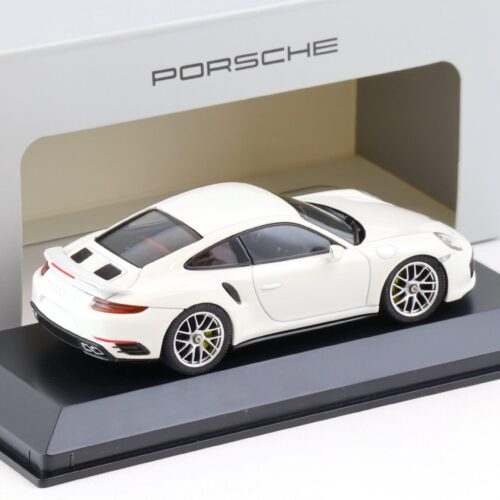1:43 Herpa Porsche 911 (991.II) Turbo S Coupe white WAP DEALER