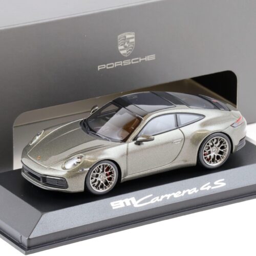 1:43 Minichamps Porsche 911 (992) Carrera 4S Coupe Aventurine green DEALER