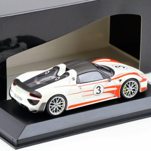 1:43 Minichamps Porsche 918 Spyder Weissach Package 2015 Salzburg Design