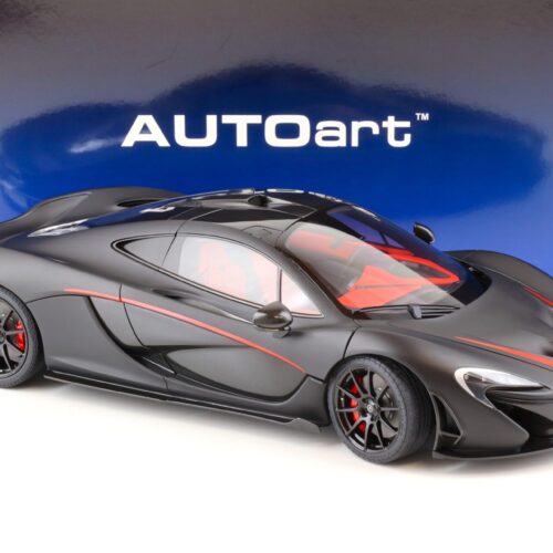 1:12 AUTOart 2013 McLaren P1 matt black/ red accents 12241