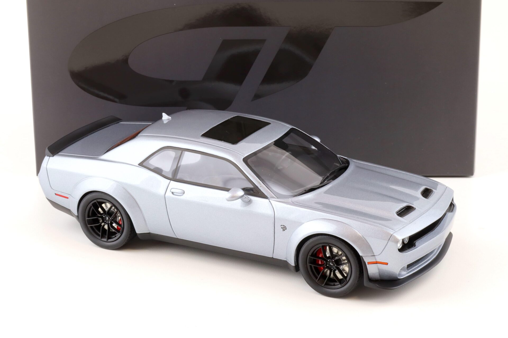 1:18 GT Spirit GT226 Dodge Challenger Hellcat Redeye 2019 silver