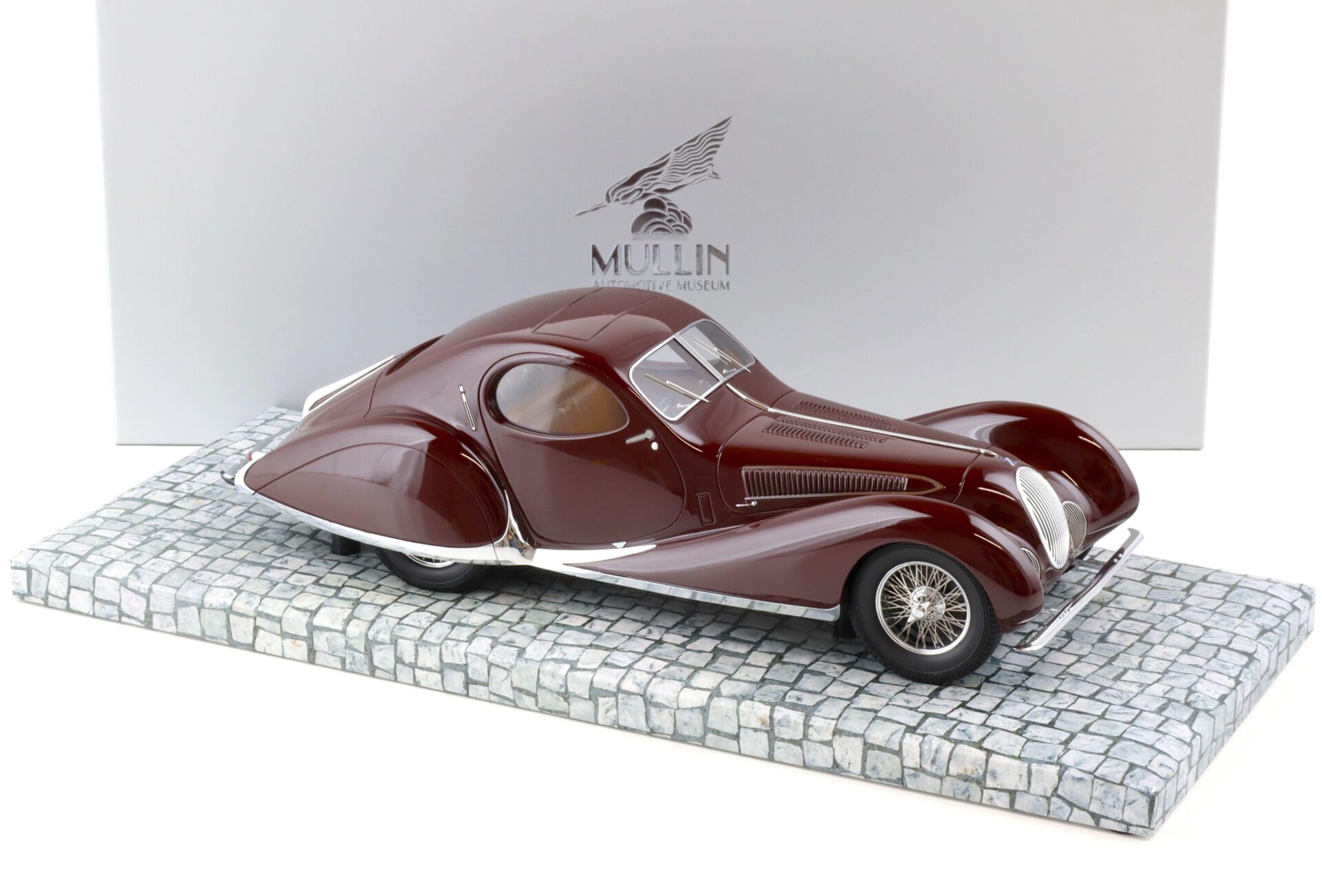 1:18 Minichamps Talbot Lago T150 C SS Coupe dark red The Mullin Automotive Museum