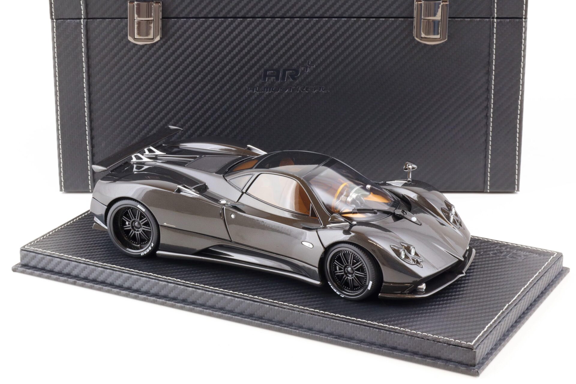 1:18 BBR Almost Real Pagani Zonda F Carbon Fiber with suitcase - Limited 100 pcs.
