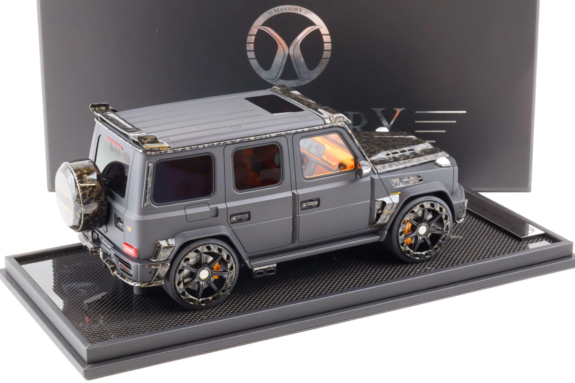 1:18 Motorhelix Mercedes G-Class G63 AMG Mansory matt black - Limited 149 pcs.
