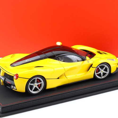 1:18 BBR Ferrari LaFerrari Modena yellow/ Gloss black roof - Limited 120 pcs.