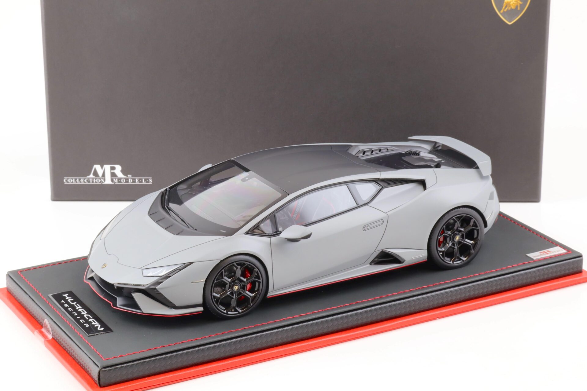 ID 81993 orig.jpg 1:18 MR Collection Lamborghini Huracan Tecnica Grigio Acheso - Limited 49 pcs.