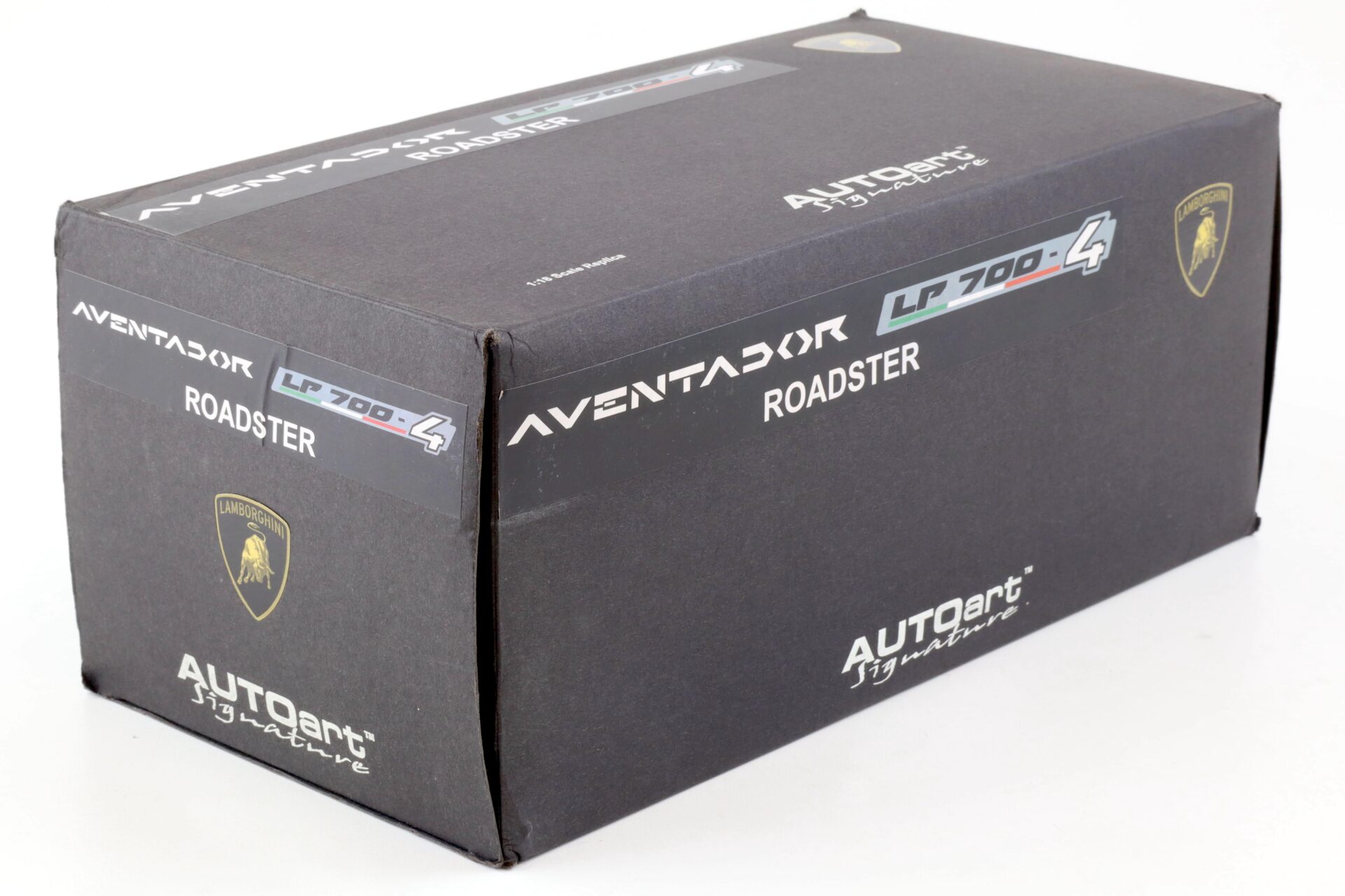 1:18 AUTOart Lamborghini Aventador LP700-4 Roadster bianco Isis/ white