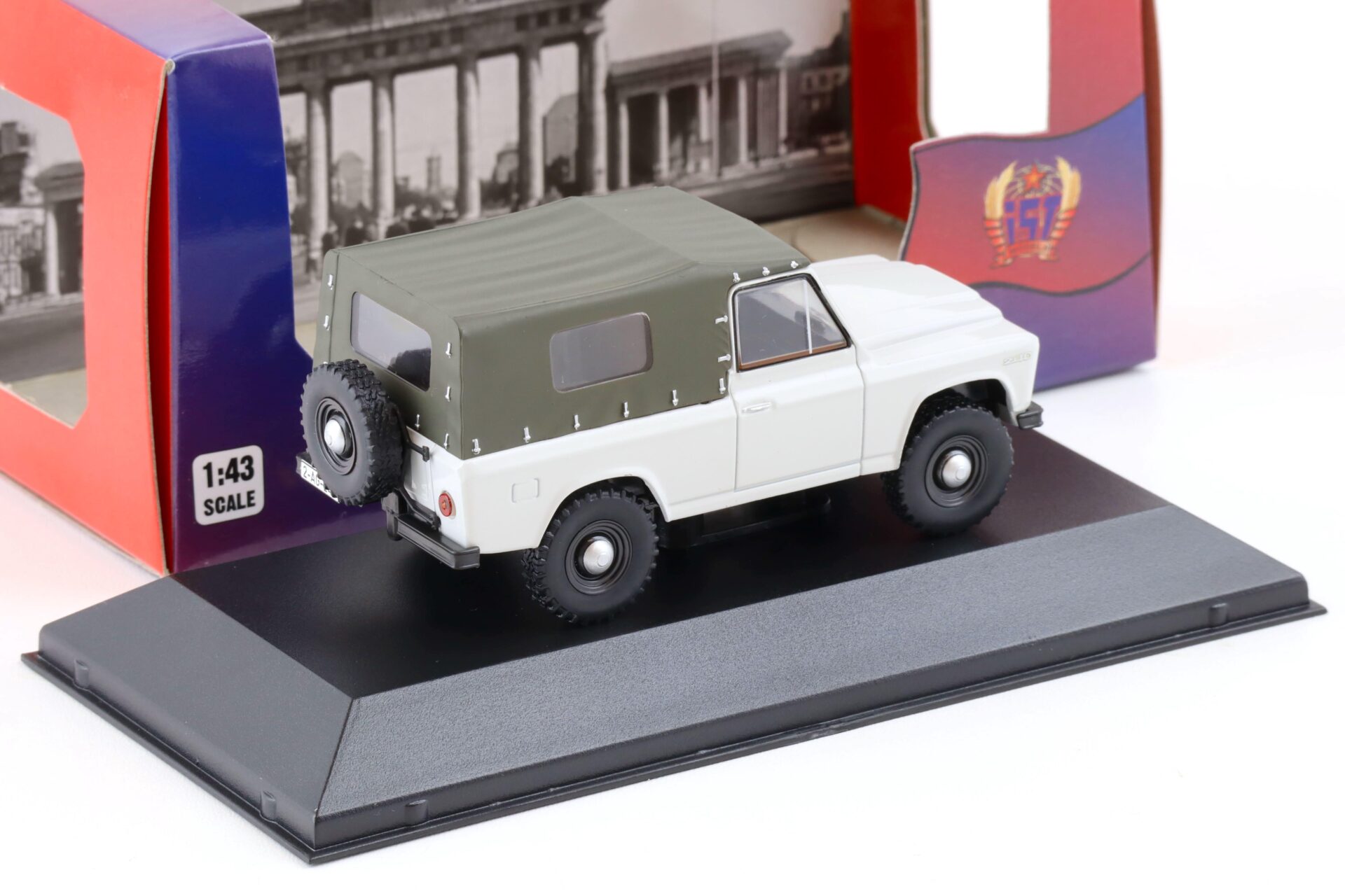 1:43 IST Models ARO 240 light grey 1972